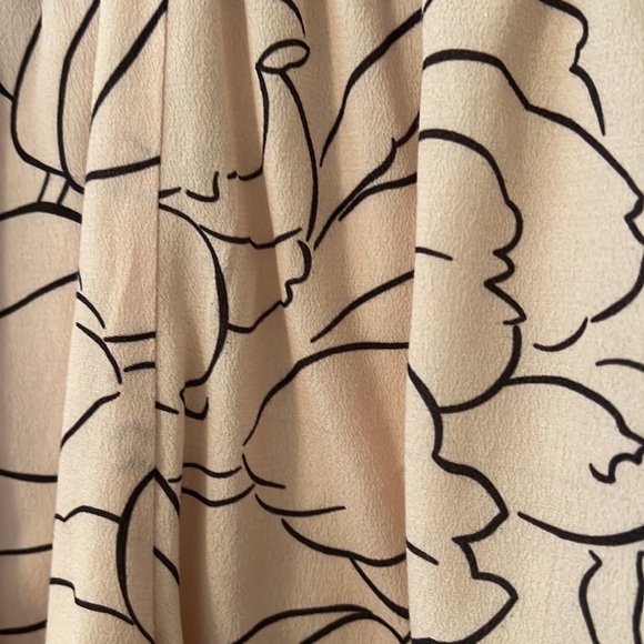 Line & Dot romper XS - Picture 2 of 6